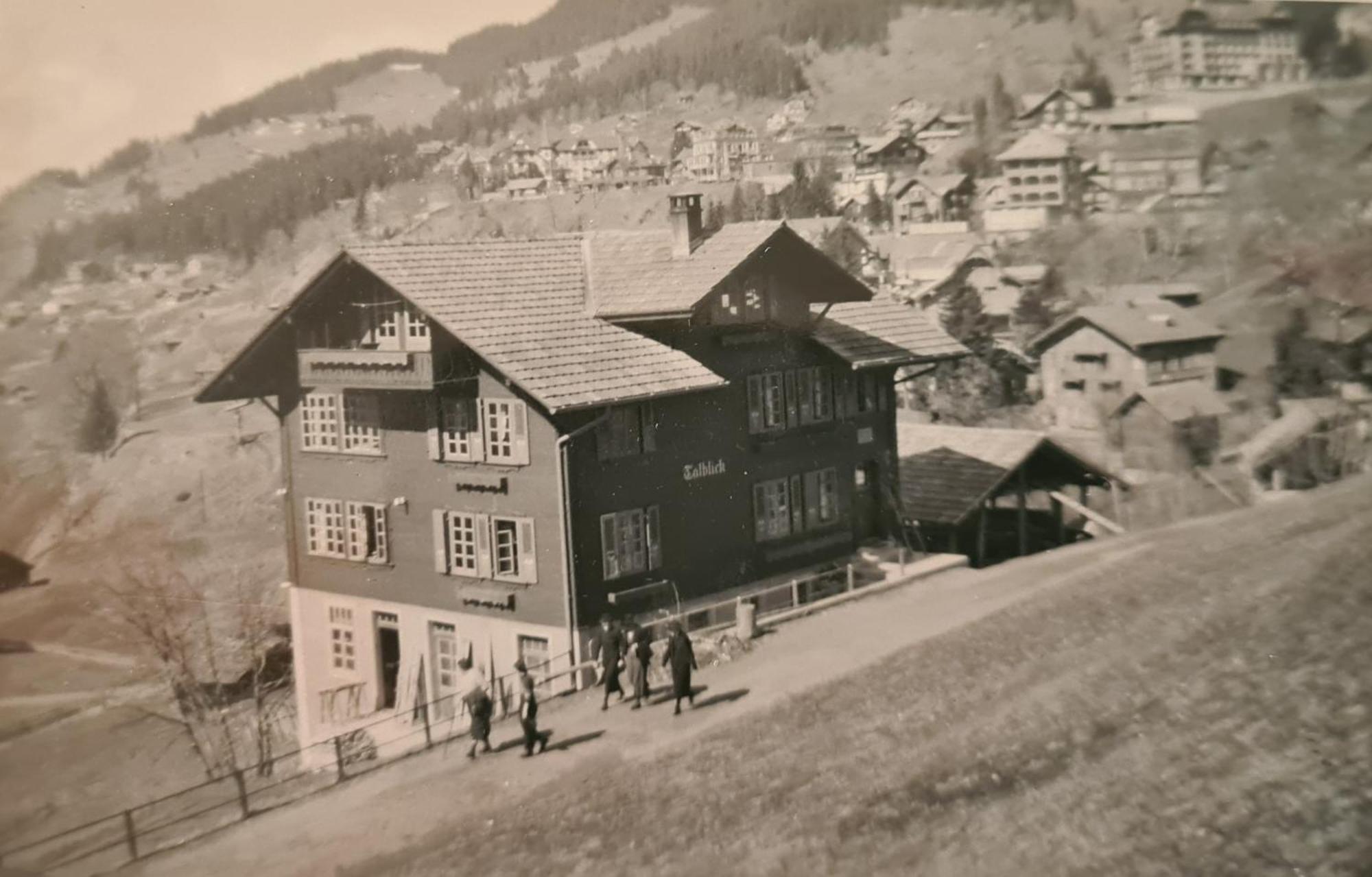 Traditional Chalet In Wengen - Top Floor Apartment Exterior photo